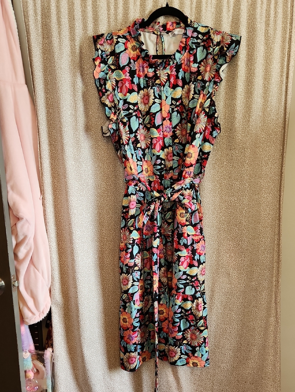 Floral Tie-Waist Midi Dress in Black Floral